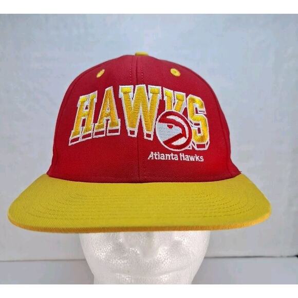 Vintage adidas Atlanta Hawks Snapback Hat Cap NBA Red Yellow Green Under Brim - Picture 1 of 7